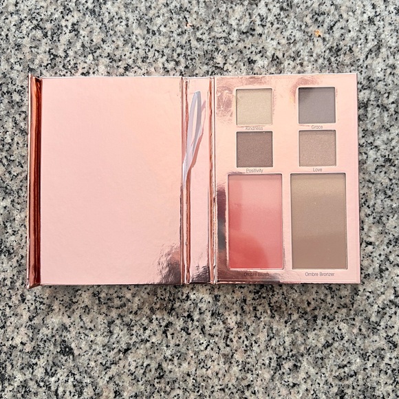 ♥️💖 Mally MALLY’S BOOK Of BRIGHTENING ESSENTIALS Full Face Makeup Pallette NEW - Picture 2 of 7